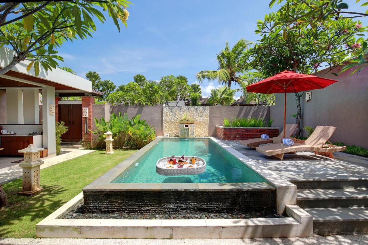 Lumbini Luxury Villas And Spa Jimbaran Exterior foto